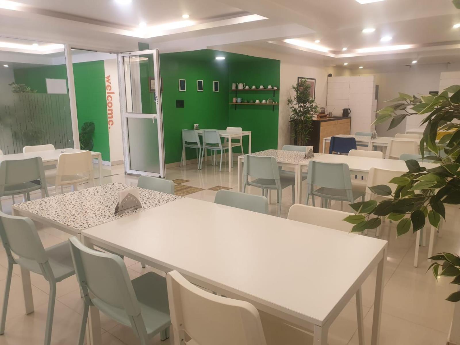 Lotus Korean Hotel Бангалор Екстериор снимка
